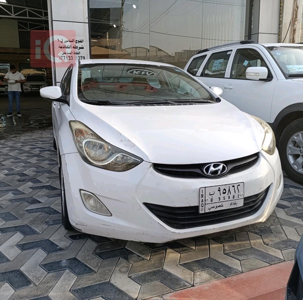 هیوندای ئەلەنترا